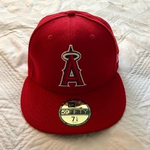 🆕 LA Angels New Era Authentic Fitted Hat